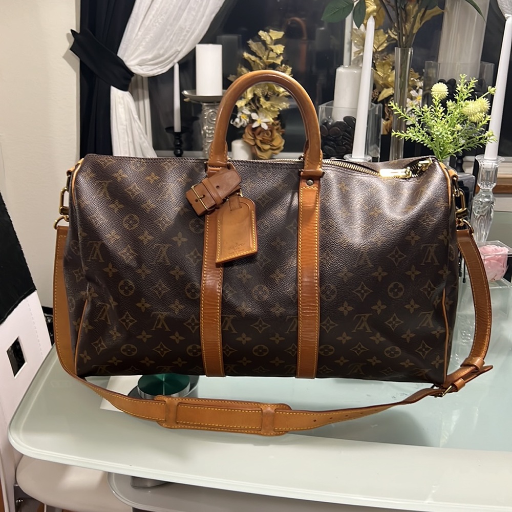 Authentic Louis Vuitton Monogram Keepall Bandouli… - image 7